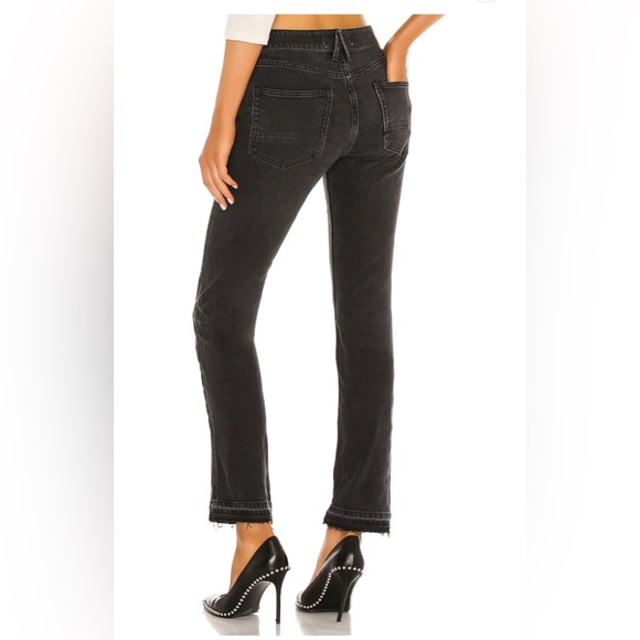NWT- FREE PEOPLE SUPER CUTE CUFFED SLIM BOYFRIEND FADED BLACK JEANS - SIZE 24 - Picture 3 of 10